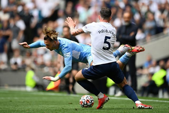 关于火热对抗！欧洲足球天王球星交手拼争的信息