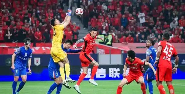 世俱杯奖金-上海德比再现：苏宁挑战上港，谁能笑到最后？