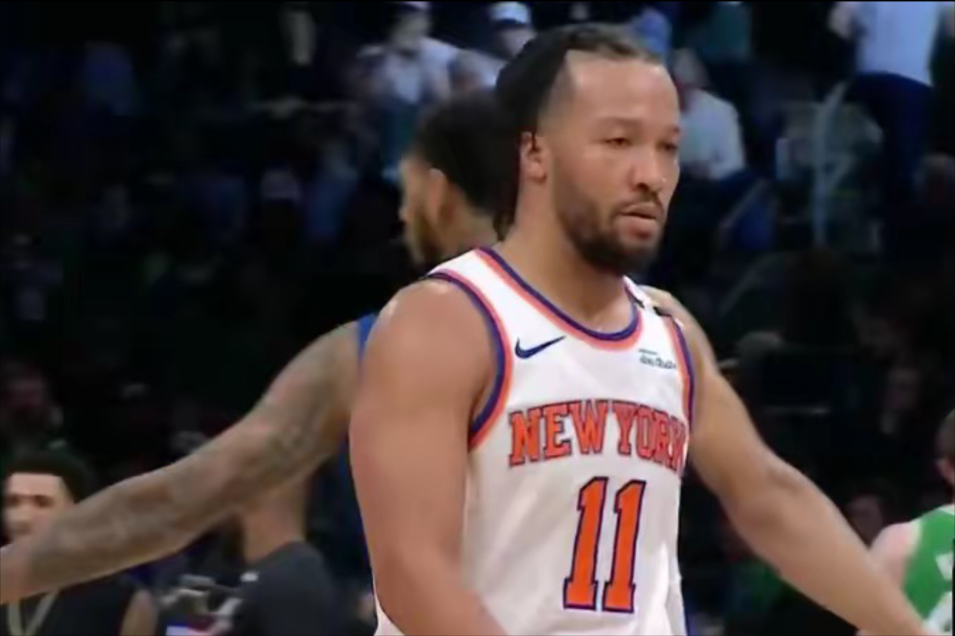 世俱杯冠军-尼克斯队长发表悼词致谢球迷支持