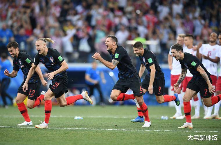 世俱杯冠军-欧预赛强队交锋引爆热议,全球球迷关注焦点战的简单介绍