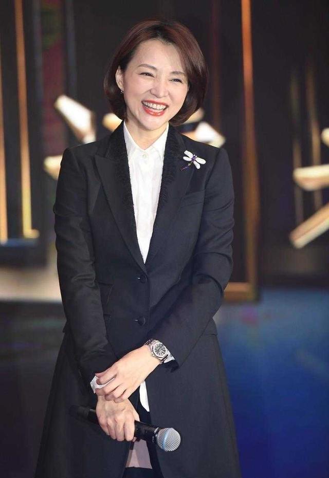 世俱杯直播-球员气质端庄,作风稳健态度认真