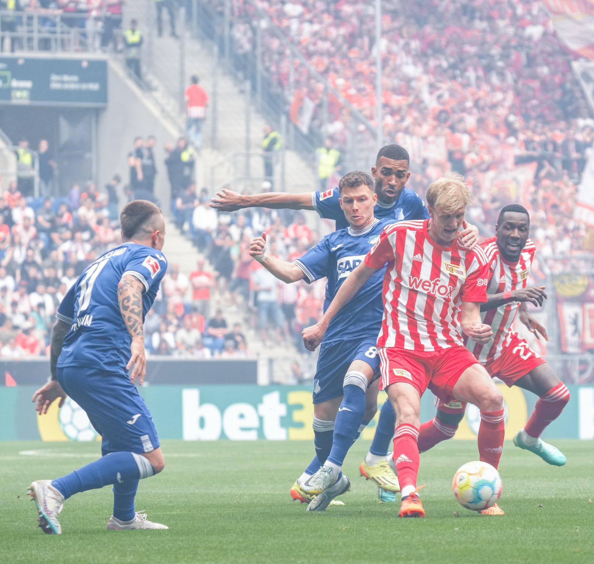 都灵主教练首度执教意甲：取得两连胜的简单介绍