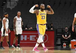 关于湖人队全力备战太阳队，近期比赛备受瞩目的信息