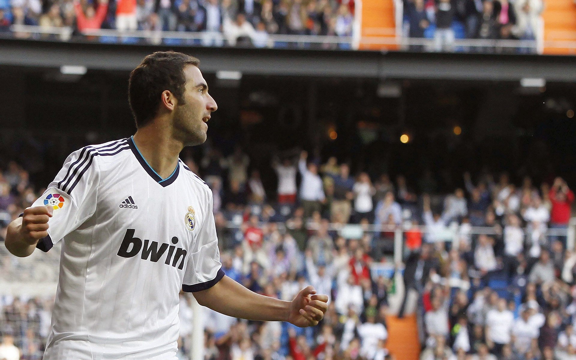 红黑交响与蓝调独奏—若日尼奥错位时空下的圣西罗绝响